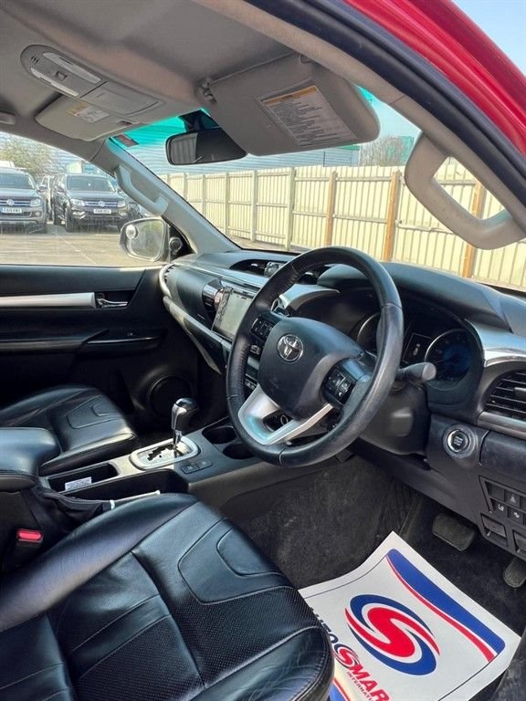 Used Toyota Hilux 2016 for sale - 74467783: Photo 11