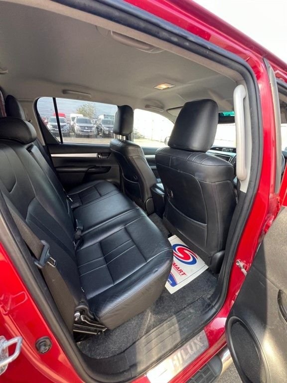 Used Toyota Hilux 2016 for sale - 74467783: Photo 12