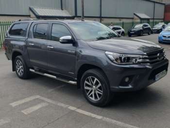 Used Toyota Hilux 2017 for sale - 74942486: Photo