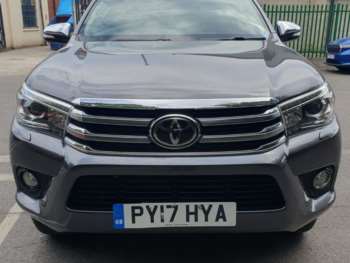 Used Toyota Hilux 2017 for sale - 74942486: Photo