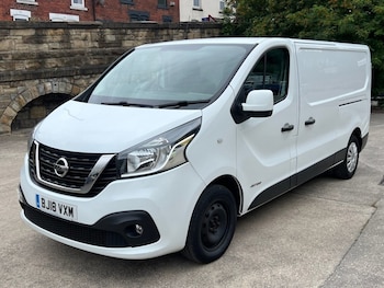 Used Nissan NV300 2018 for sale - 75110875: Photo