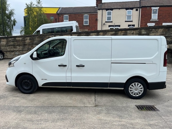 Used Nissan NV300 2018 for sale - 75110875: Photo 6