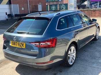 Used Skoda Superb 2017 for sale - 75473848: Photo