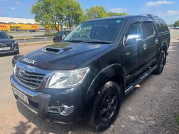 Used Toyota Hilux 2015 for sale - 74695624: Photo