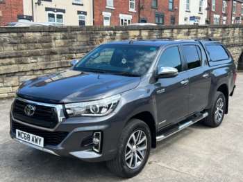 Used Toyota Hilux 2018 for sale - 74592878: Photo