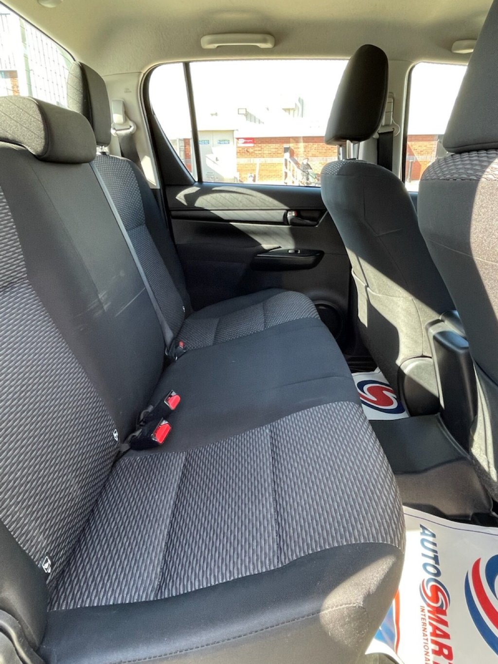 Used Toyota Hilux 2018 for sale - 77879650: Photo 12