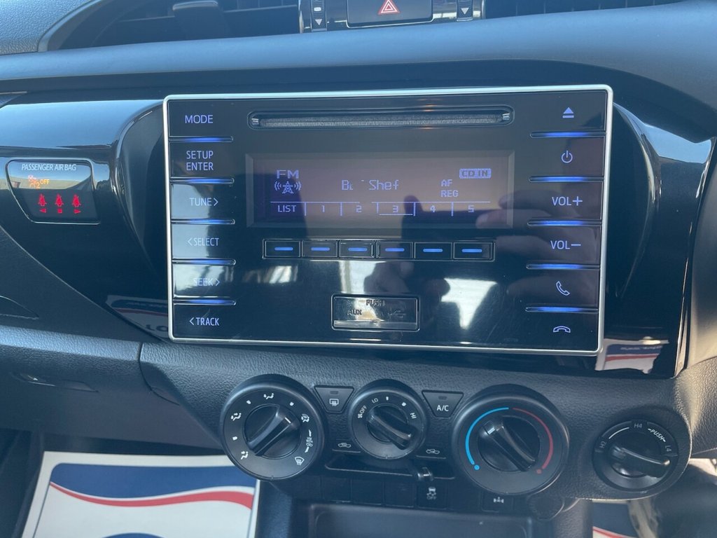 Used Toyota Hilux 2018 for sale - 77879650: Photo 13