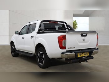 Used Nissan Navara 2017 for sale - 79254349: Photo