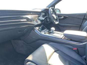 Used Audi Q7 2024 for sale - 74301814: Photo
