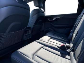 Used Audi Q7 2024 for sale - 74301814: Photo