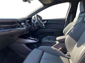 Used Audi Q4 e-tron 2024 for sale - 74177650: Photo