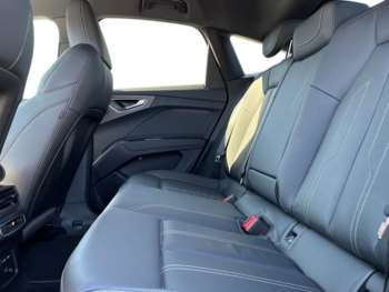 Used Audi Q4 e-tron 2024 for sale - 74177650: Photo