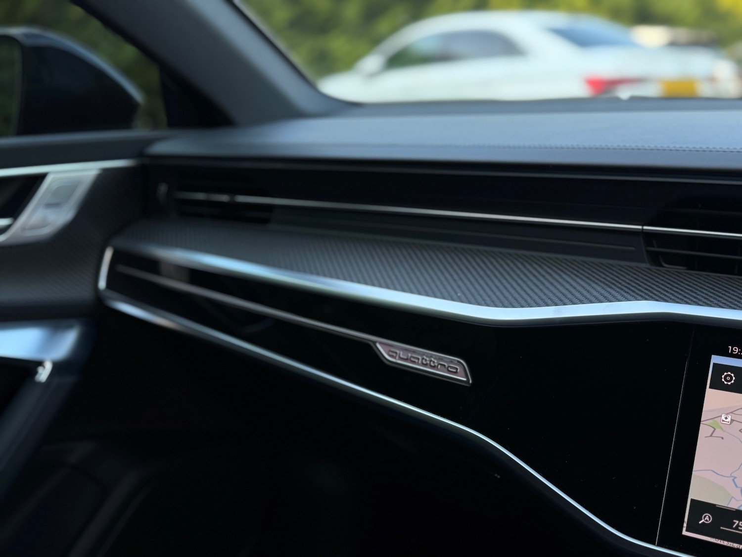 Used Audi RS7 2023 for sale - 76682636: Photo 21