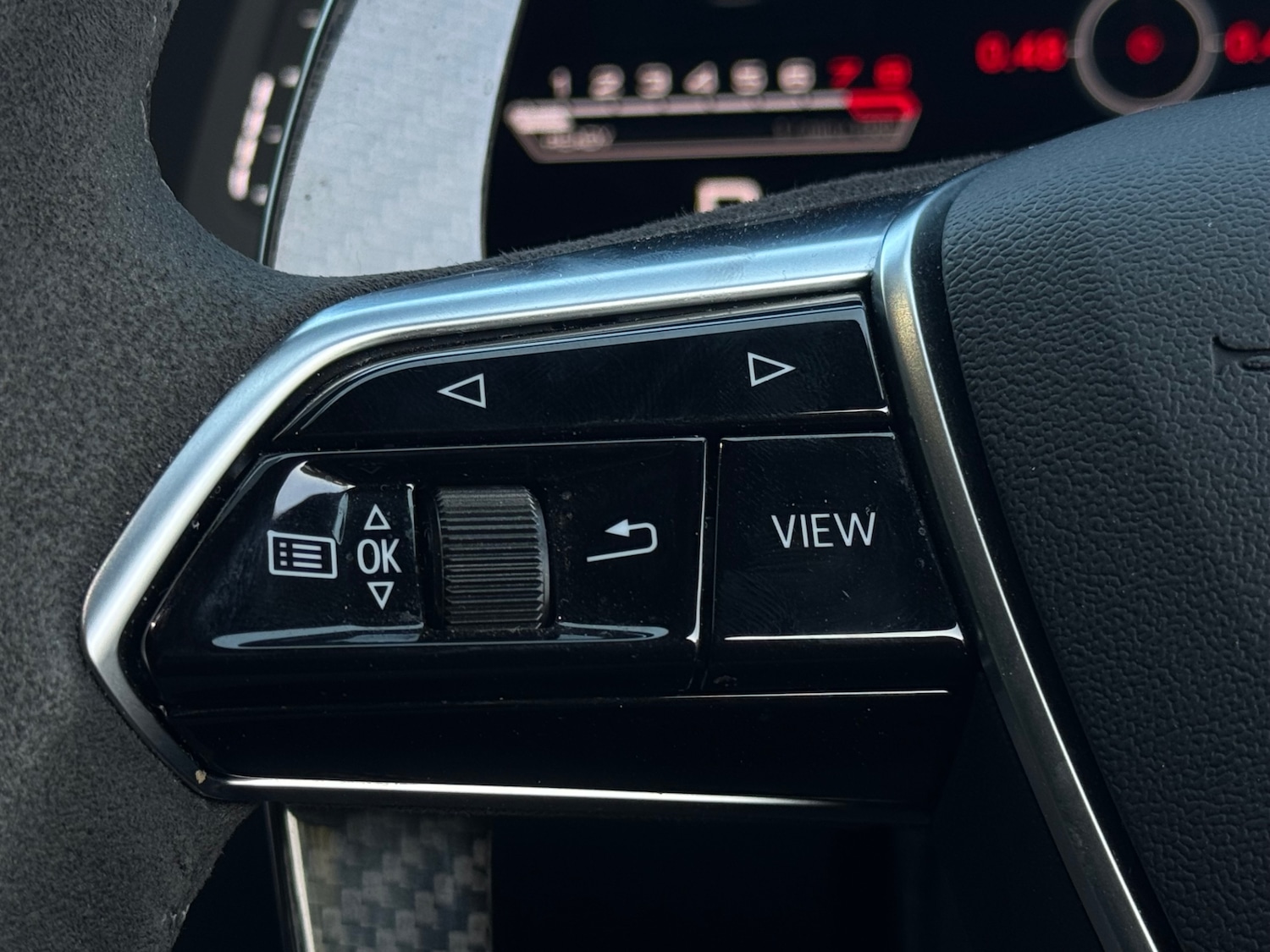 Used Audi RS7 2023 for sale - 76682636: Photo 25