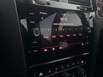 Used Volkswagen Golf 2014 for sale - 77240362: Photo