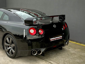 Used Nissan GT-R 2009 for sale - 78468316: Photo