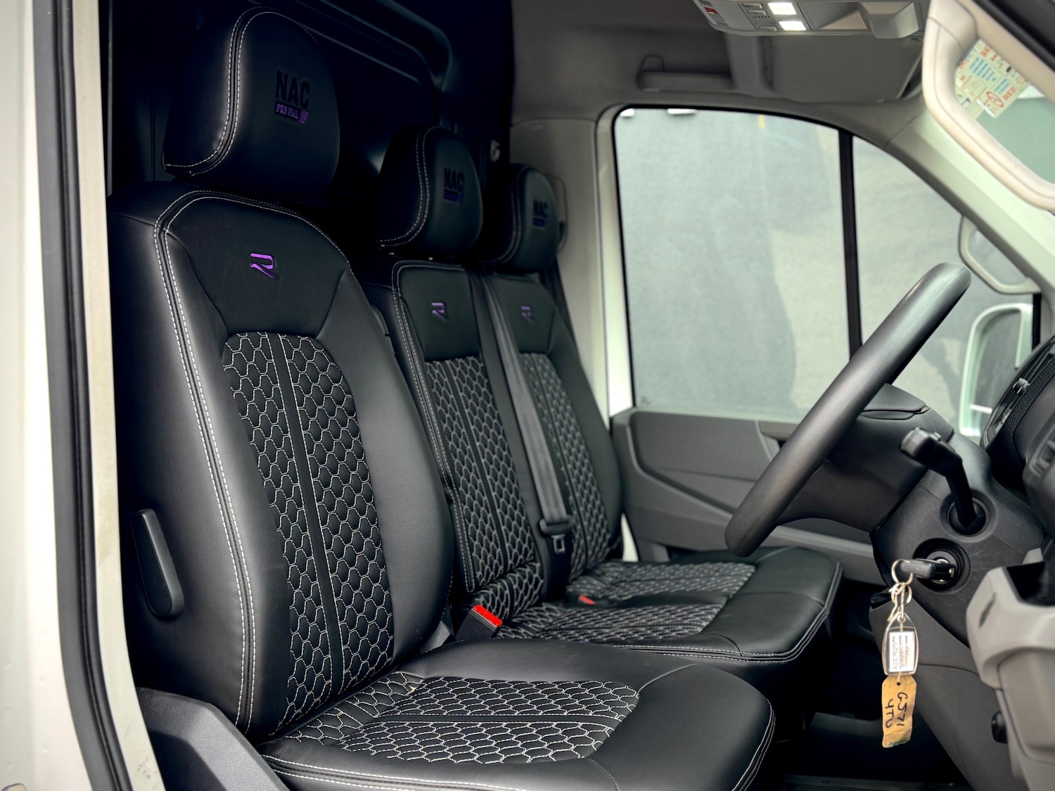 Used Volkswagen Crafter 2022 for sale - 76613451: Photo 2