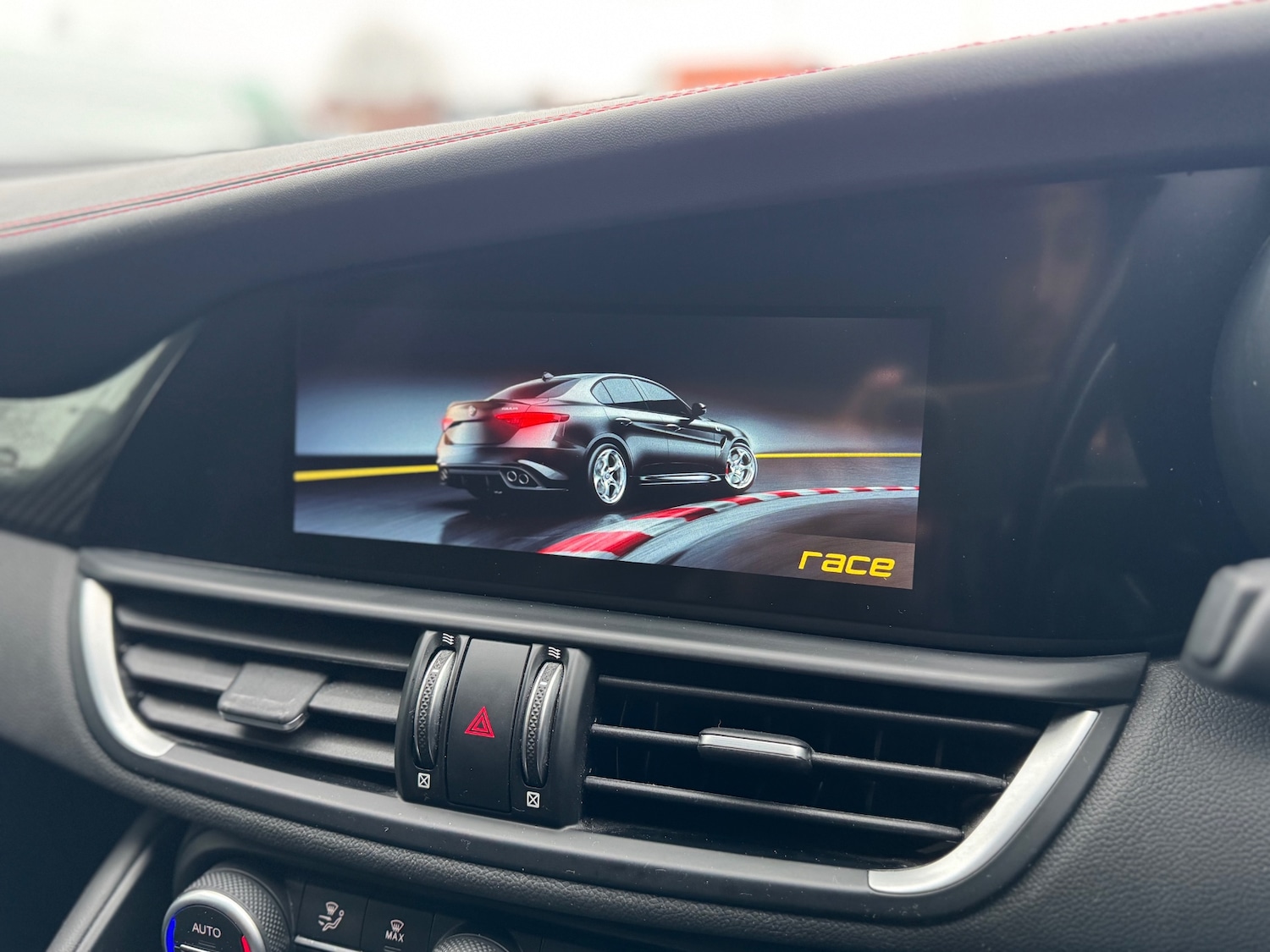 Used Alfa Romeo Giulia 2020 for sale - 76736600: Photo 19