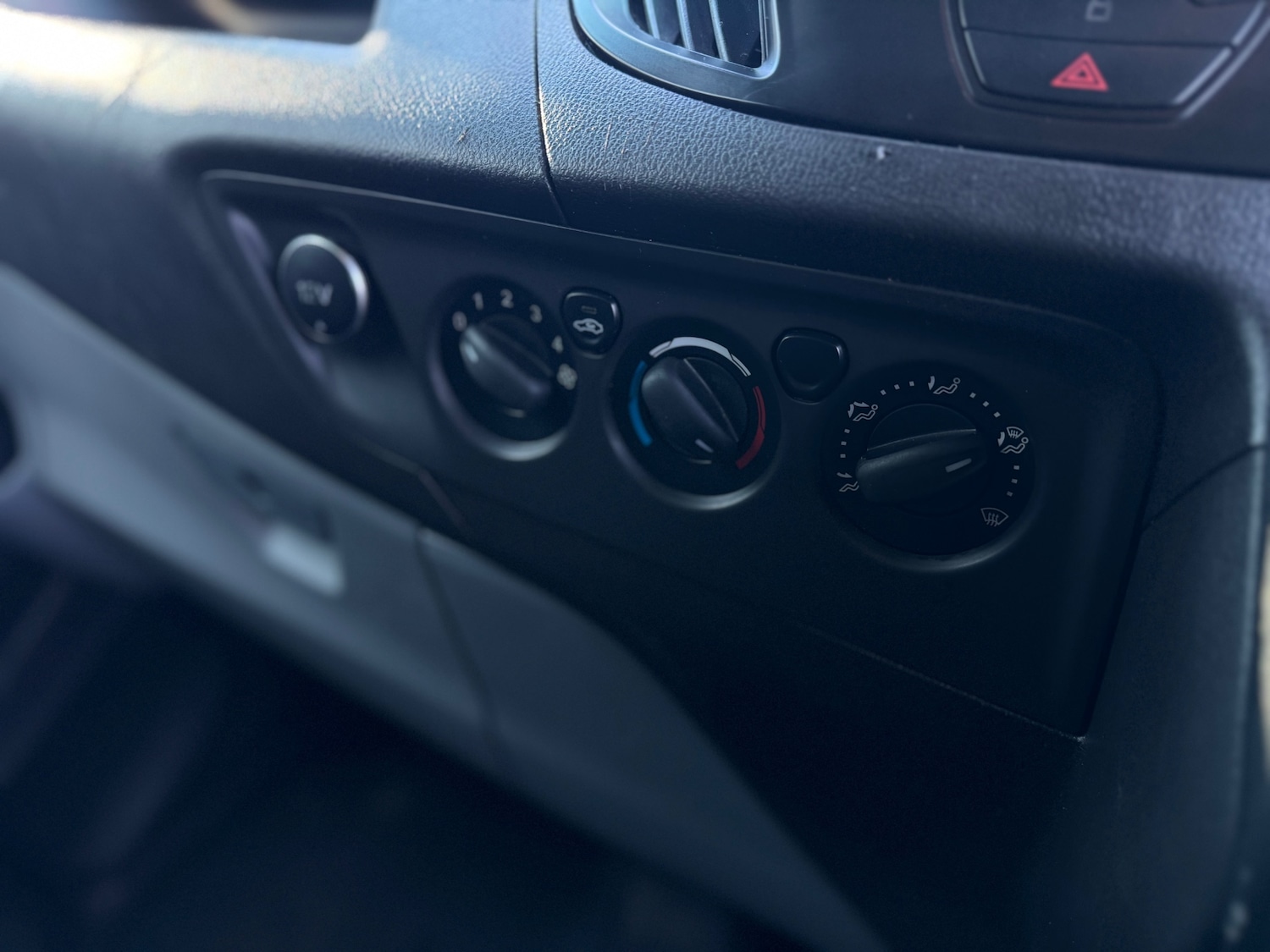 Used Ford Transit Custom 2015 for sale - 77743007: Photo 19