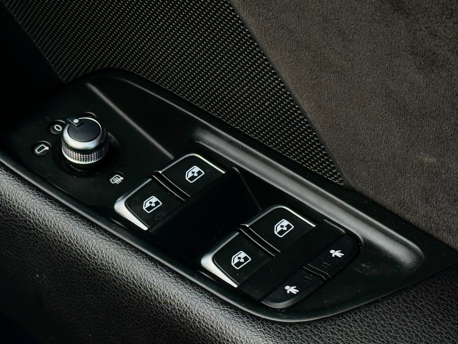 Used Audi RS3 2018 for sale - 76613530: Photo 11