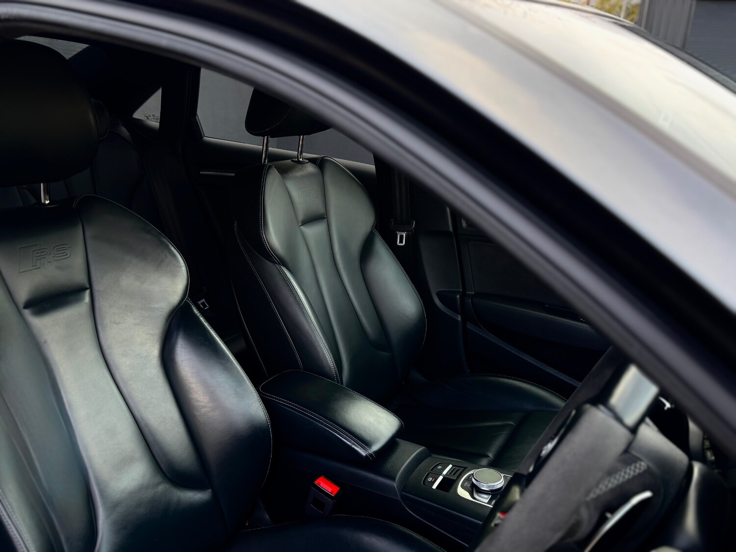 Used Audi RS3 2018 for sale - 76613530: Photo 12