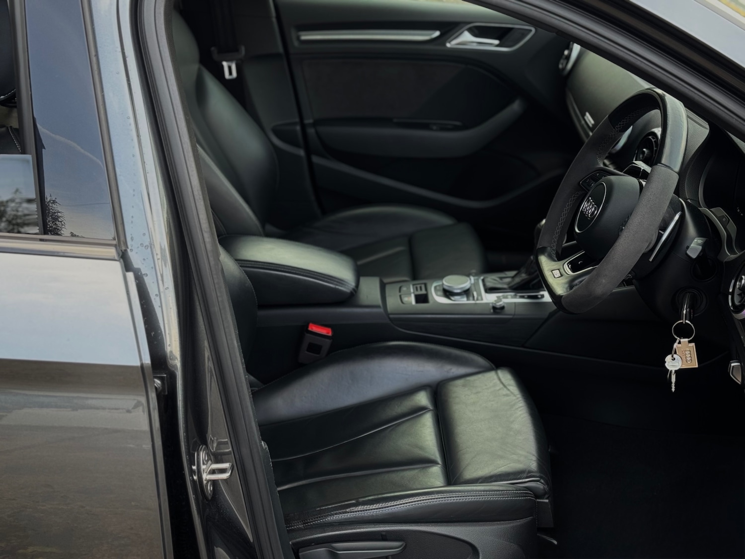 Used Audi RS3 2018 for sale - 76613530: Photo 13