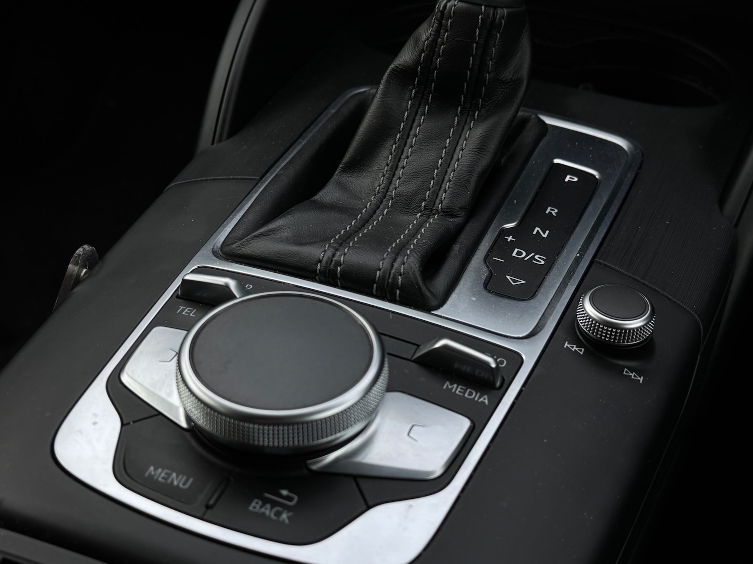 Used Audi RS3 2018 for sale - 76613530: Photo 21