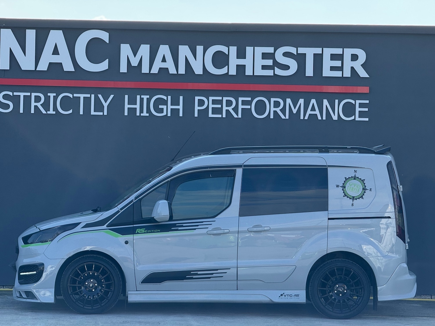 Used Ford Transit Connect 2018 for sale - 77759413: Photo 16