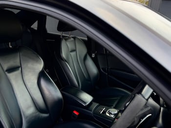 Used Audi RS3 2018 for sale - 76446485: Photo