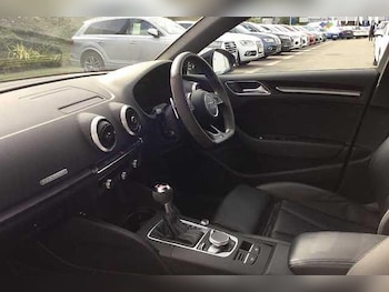 Used Audi RS3 2018 for sale - 76446485: Photo