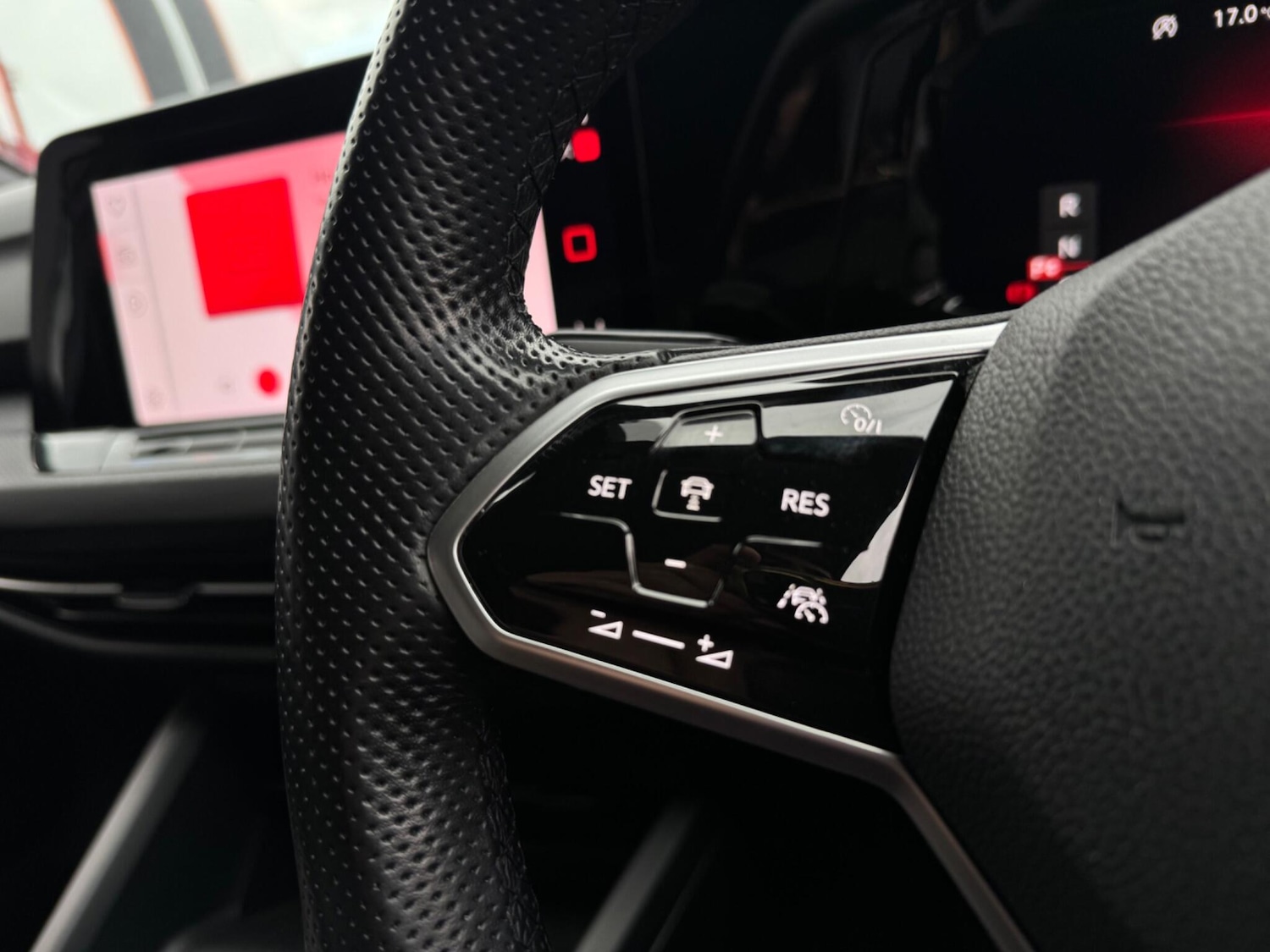 Used Volkswagen Golf 2021 for sale - 75905841: Photo 9