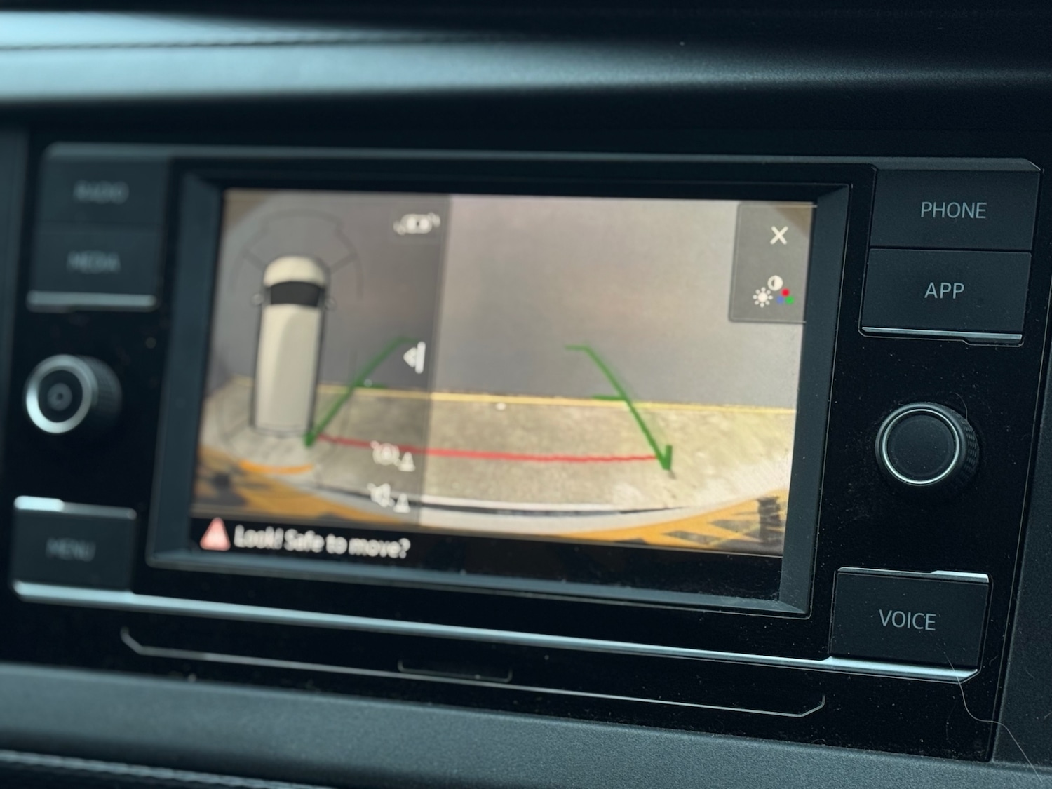 Used Volkswagen Transporter 2021 for sale - 77073261: Photo 11