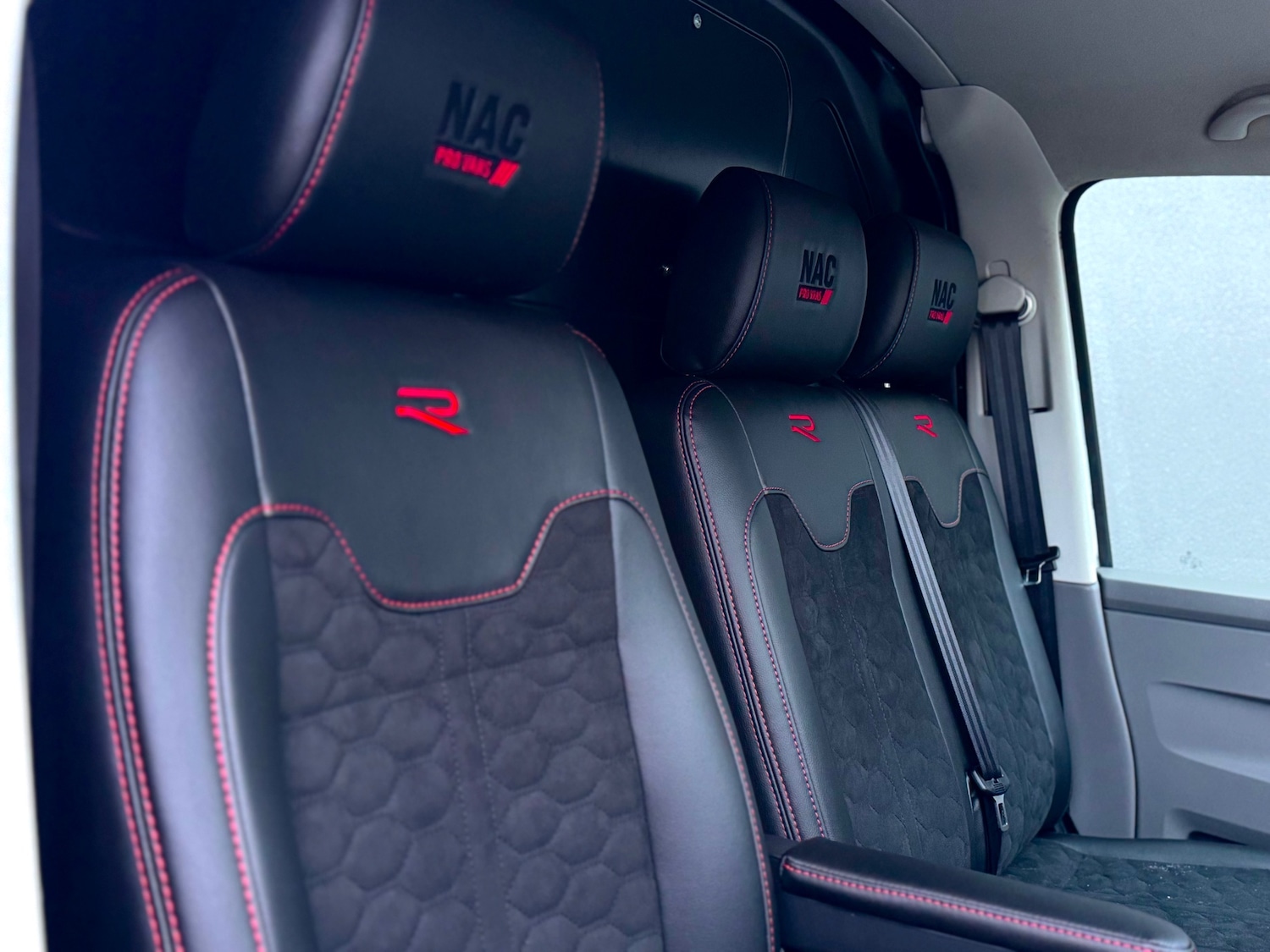 Used Volkswagen Transporter 2021 for sale - 77073261: Photo 13