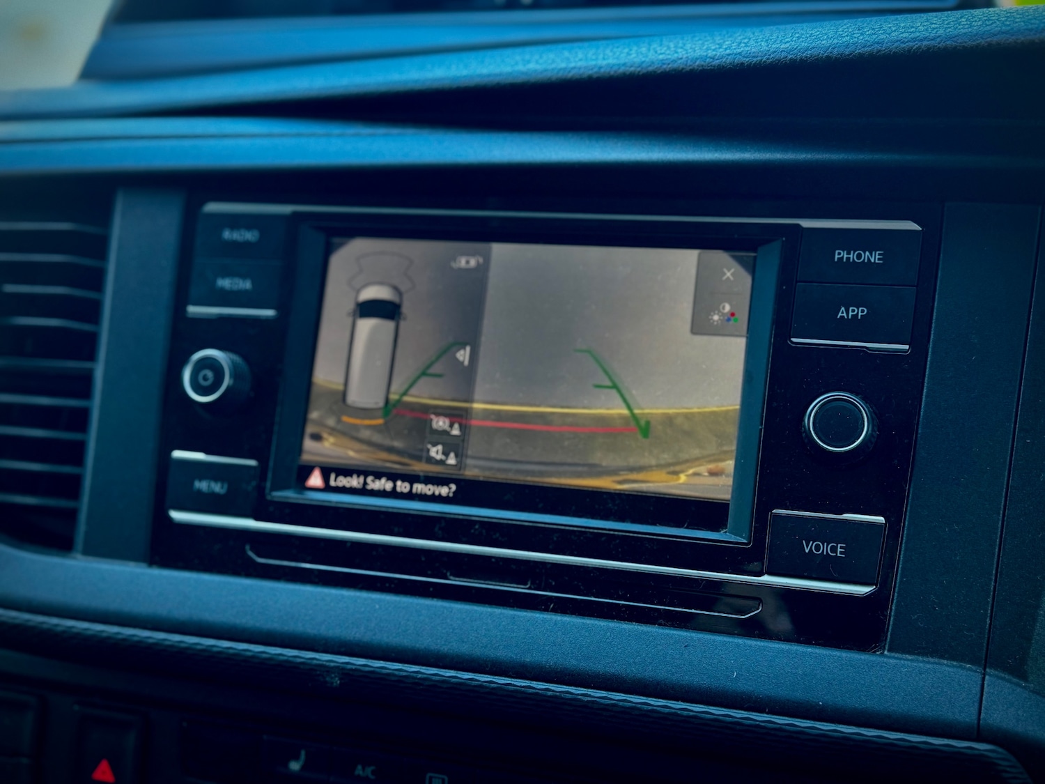 Used Volkswagen Transporter 2021 for sale - 77186397: Photo 21