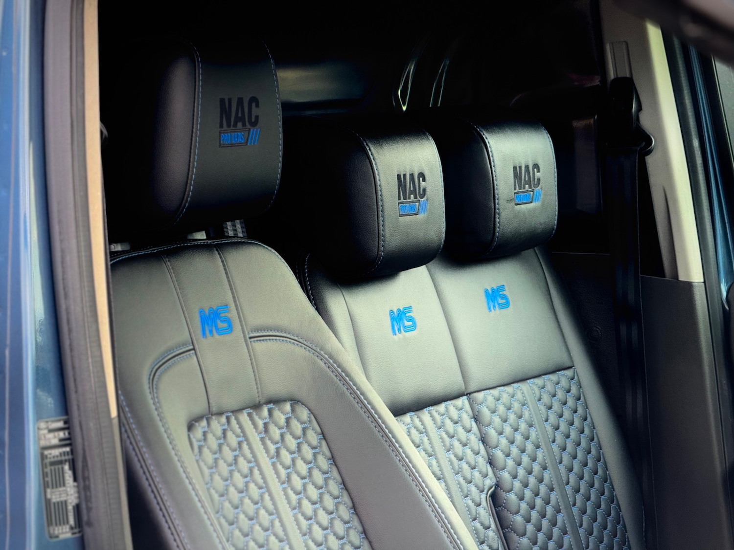 Used Ford Transit Connect 2018 for sale - 76613510: Photo 2