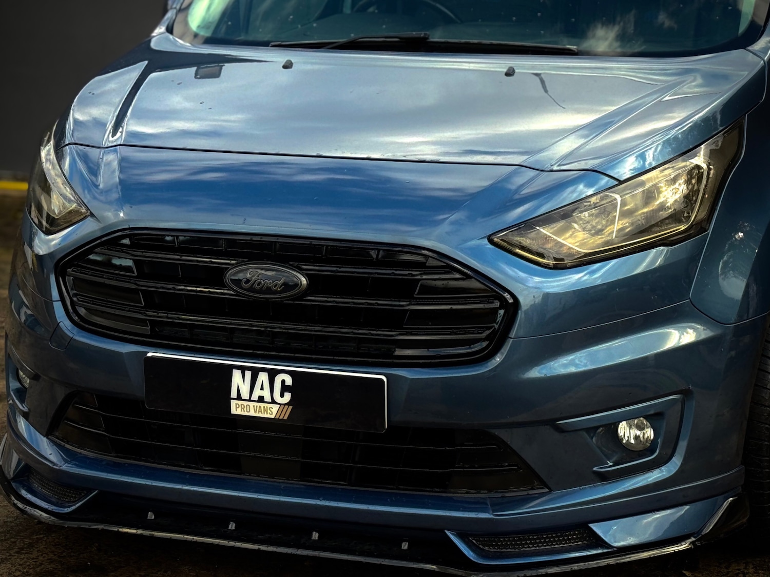 Used Ford Transit Connect 2018 for sale - 76613510: Photo 24