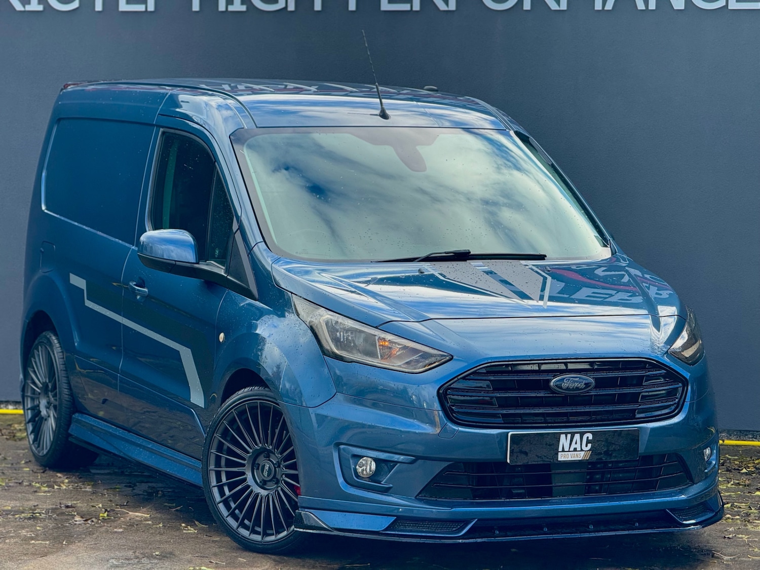 Used Ford Transit Connect 2018 for sale - 76613510: Photo 7