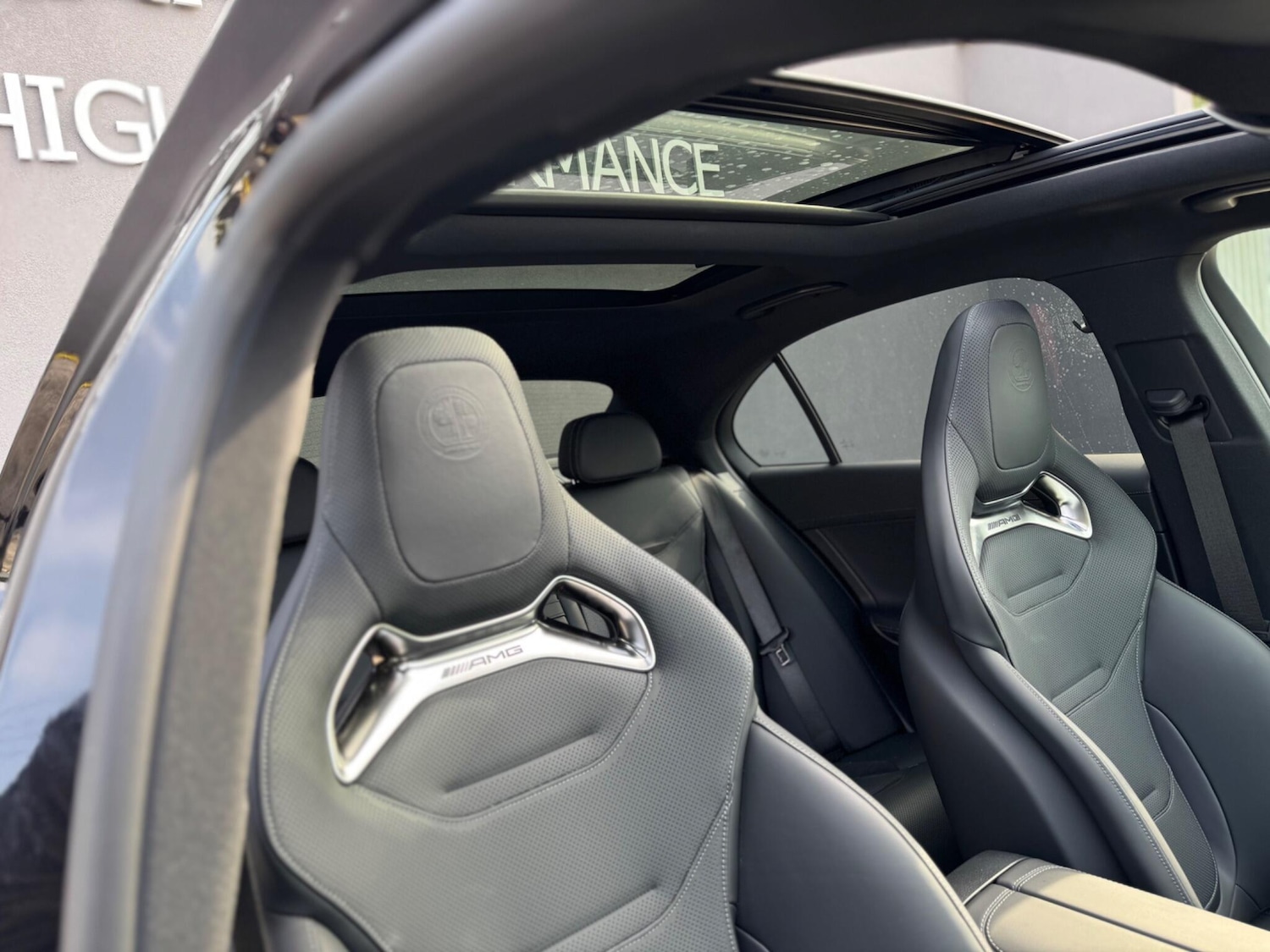 Used Mercedes-Benz C Class 2024 for sale - 76423733: Photo 2