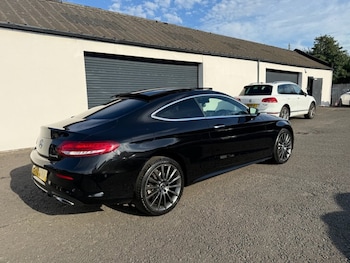 Used Mercedes-Benz C Class 2017 for sale - 79530174: Photo