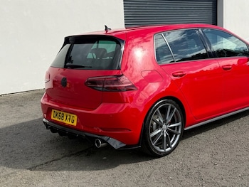 Used Volkswagen Golf 2018 for sale - 79632595: Photo