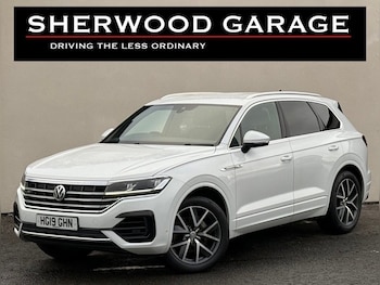 Used Volkswagen Touareg 2019 for sale - 74833379: Photo