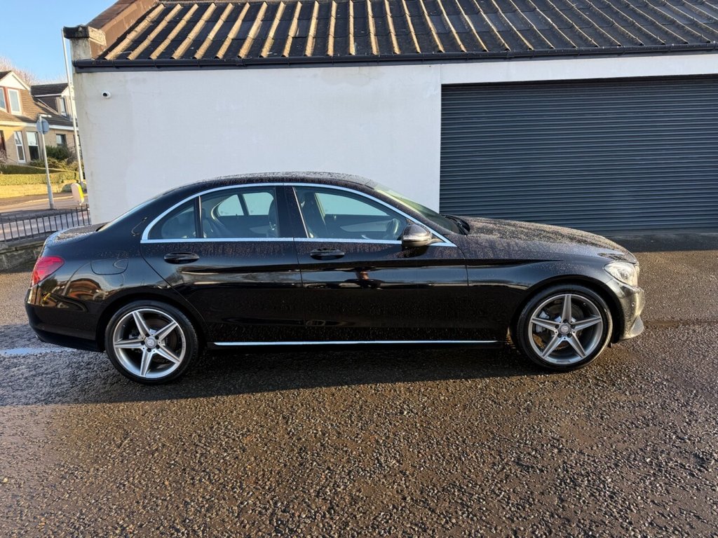 Used Mercedes-Benz C Class 2015 for sale - 77327710: Photo 2