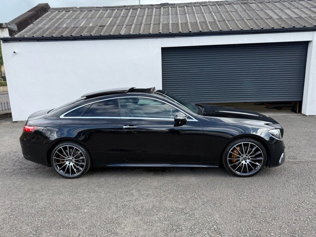 Used Mercedes-Benz E Class 2017 for sale - 77188235: Photo 2