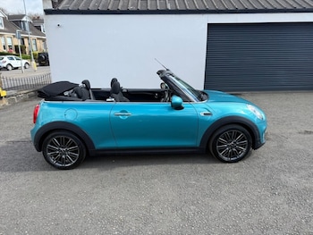 Used MINI Convertible 2017 for sale - 78350395: Photo