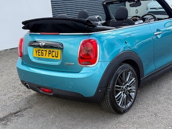 Used MINI Convertible 2017 for sale - 78350395: Photo