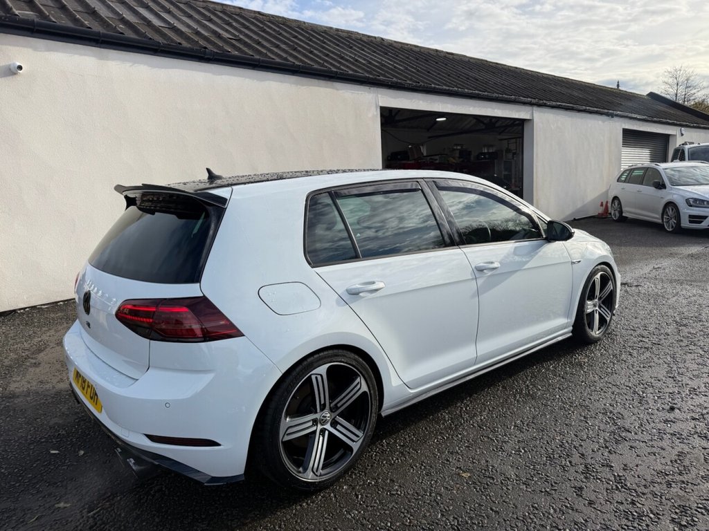 Used Volkswagen Golf 2018 for sale - 76558555: Photo 4