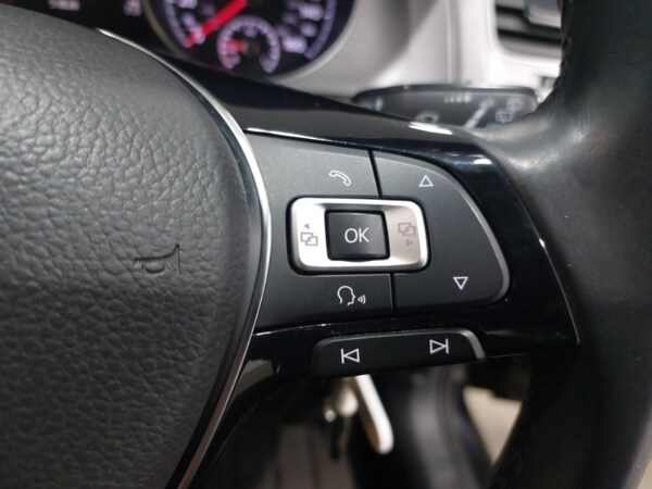 Used Volkswagen Golf 2015 for sale - 76264900: Photo 14