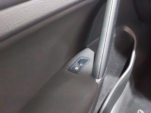 Used Volkswagen Golf 2015 for sale - 76264900: Photo 17