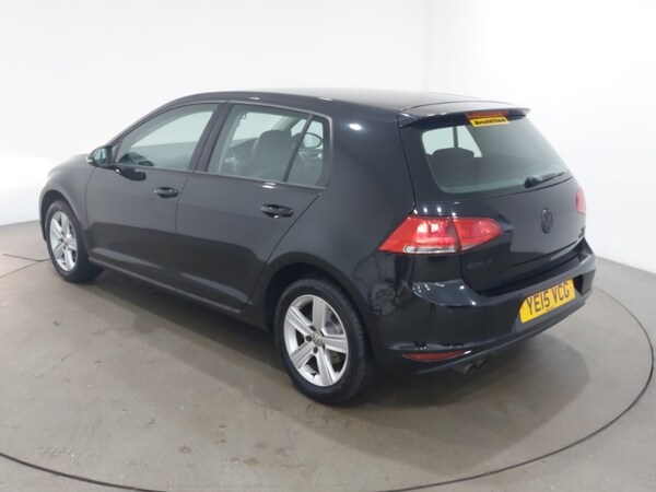 Used Volkswagen Golf 2015 for sale - 76264900: Photo 3