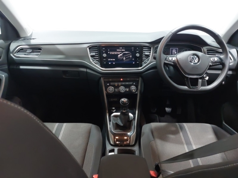 Used Volkswagen T-Roc 2019 for sale - 76397459: Photo 2